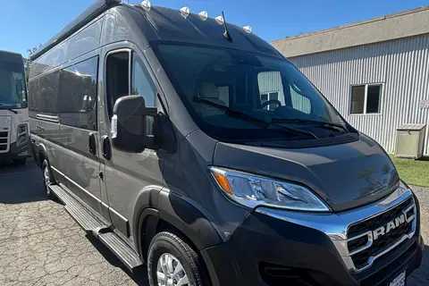 B3 - 2024 Thor Tellaro - Dodge 3500 Van