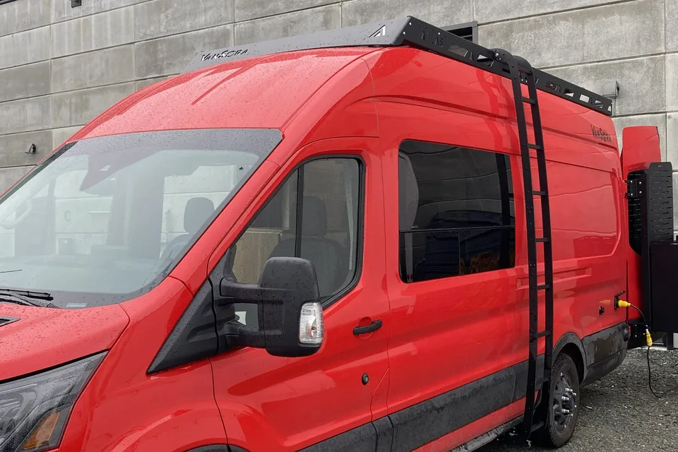 VanSora Ford Transit Classe B