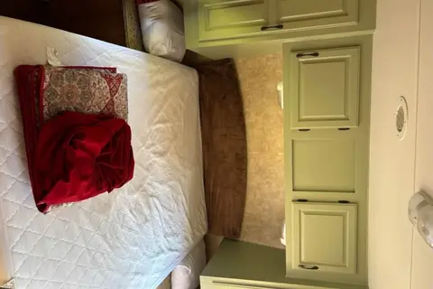 Mindy 's Jayco Jay flight 24' Travel Trailer