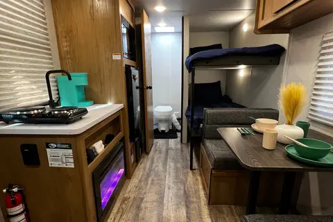 **Brand New**2024 Forest River Wolf Den Light Weight Travel Trailer