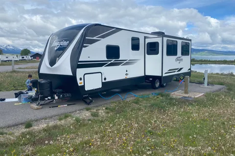 Luxury 35ft Trailer, delivery only, dogs ok