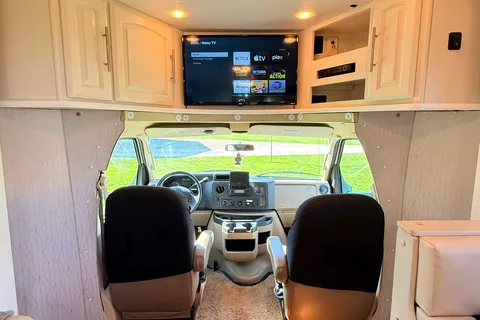 Bobs Coachmen Concord Class C