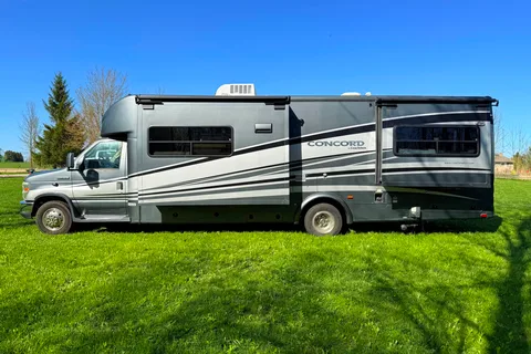 Bobs Coachmen Concord Class C