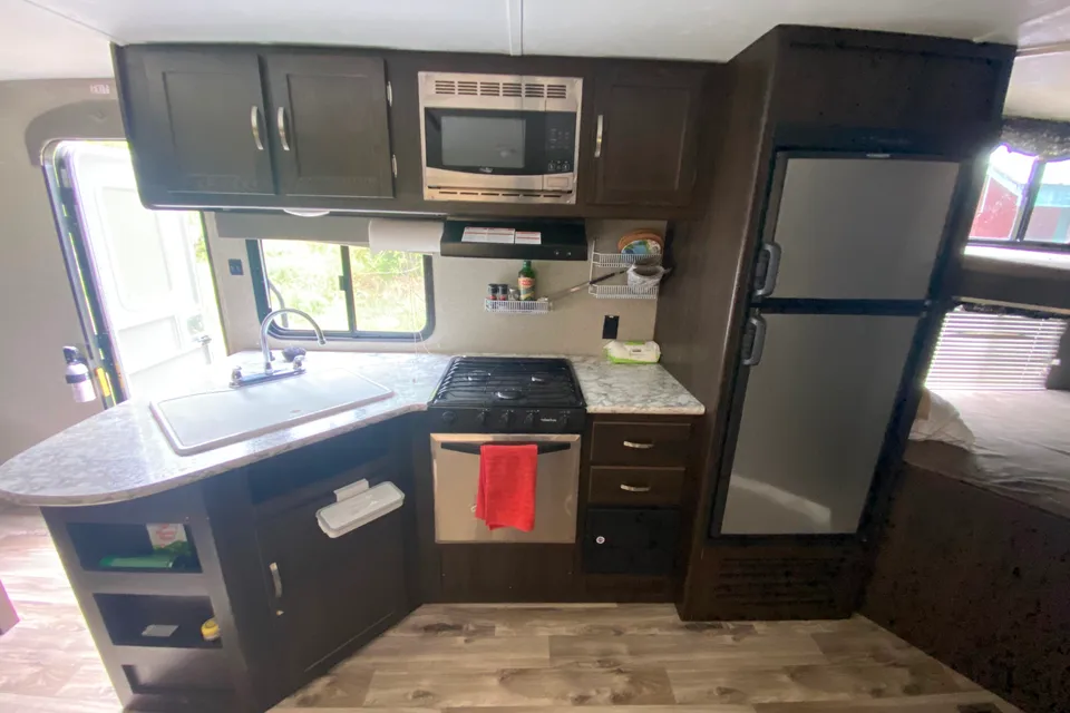 Darryn's Keystone 2018 Springdale 240BHWE Travel Trailer
