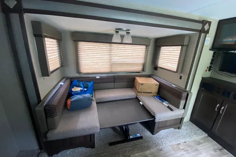Darryn's Keystone 2018 Springdale 240BHWE Travel Trailer
