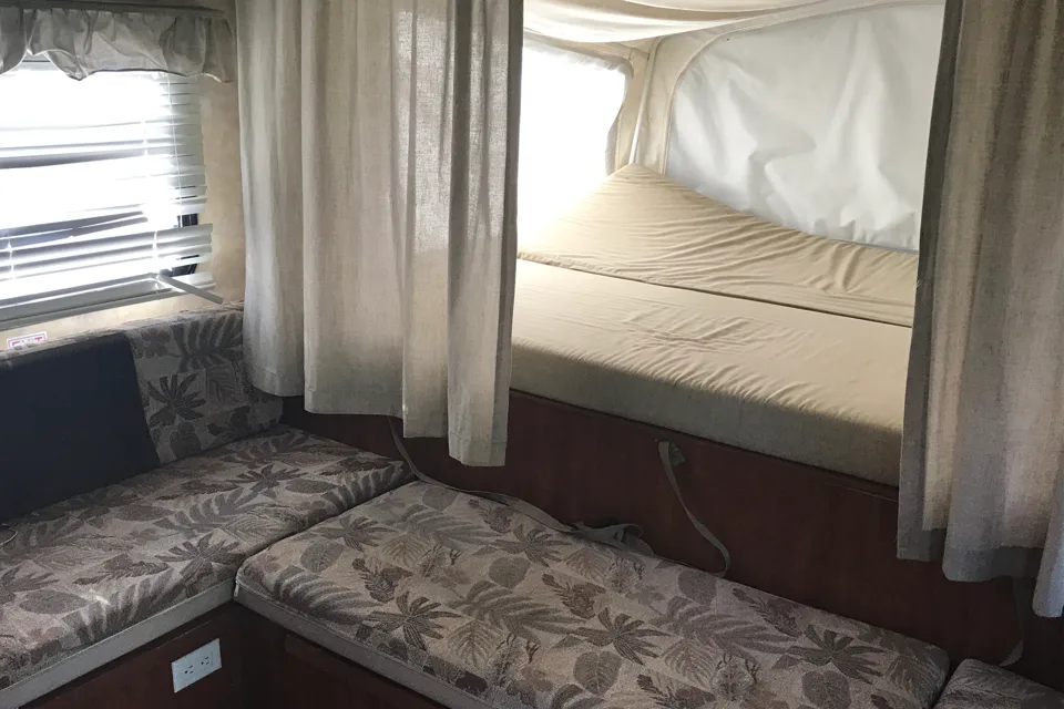 2010 Hybrid Trailer