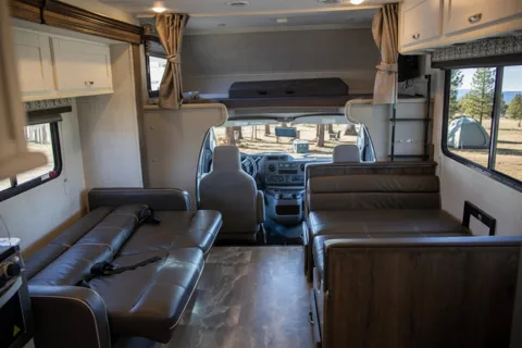 C06 - 10 Person w/ Bunk- The RV Rental Factory
