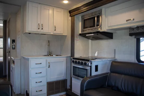 C06 - 10 Person w/ Bunk- The RV Rental Factory