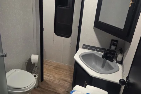 GINGERS RV RENTAL