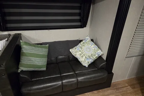 GINGERS RV RENTAL