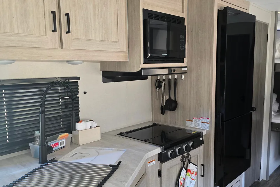 J&J Rv Rentals Forest River