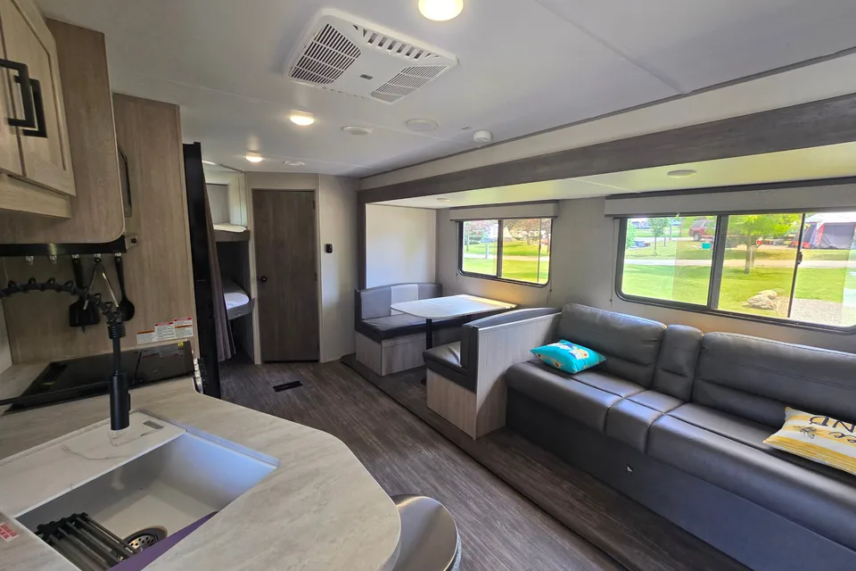 J&J Rv Rentals Forest River