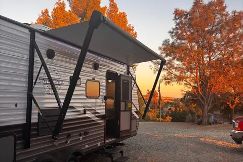 Foothill Rentals, Jayco 224BH Travel Trailer