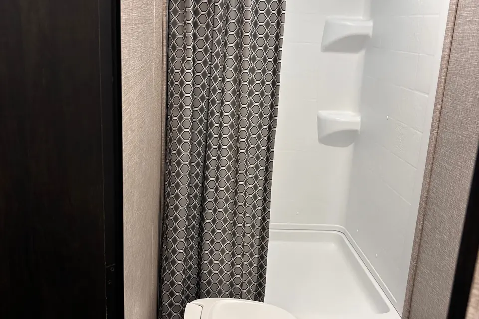 Foothill Rentals, Jayco 224BH Travel Trailer