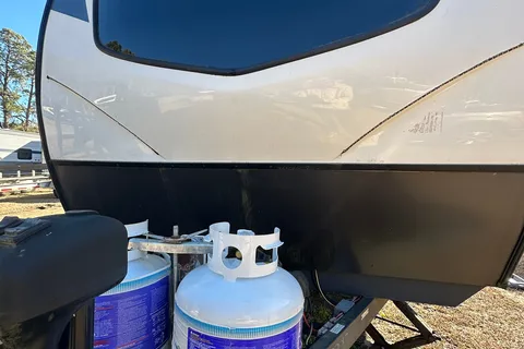 Coleman 1608RB Rubicon Travel Trailer