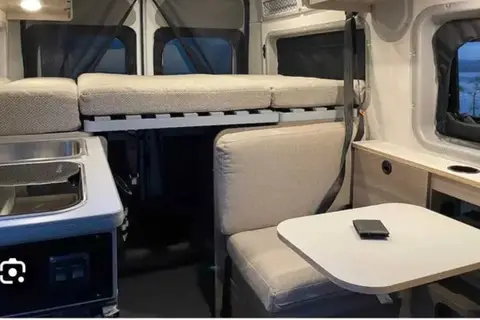 Aloha Steve's Winnebago Solis Class B