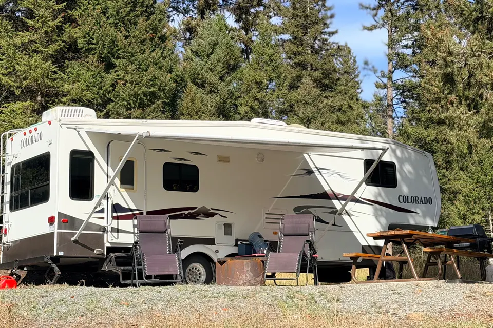 Walters Dutchmen Colorado Fifth Wheel