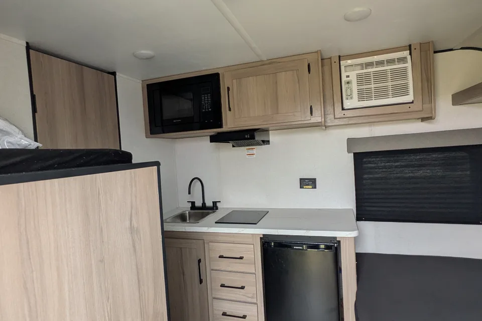 EF RVs 2026 KEYSTONE Coleman 13B Travel Trailer