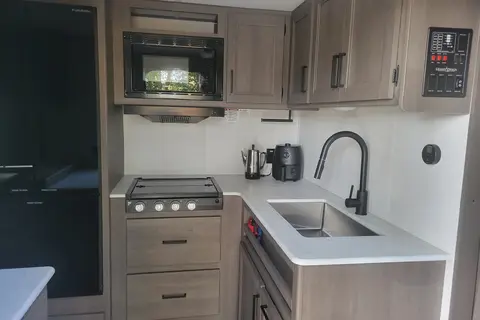 Clean 2025 Bunkhouse RV – Delivered,  Setup & Fully Stocked