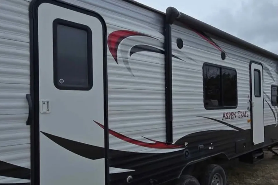 2014 Dutchmen aspen Travel Trailer