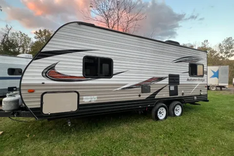 2018 Starcraft Autumn Ridge
