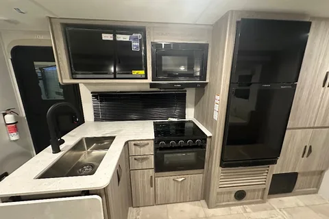 2024 Pet Friendly Travel Trailer - Sleeps 10