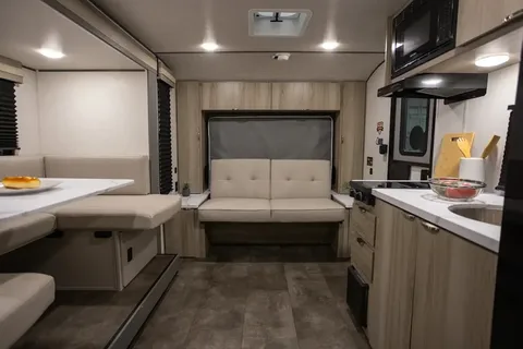 2025 Brand NEW! Forest River Wildwood FSX 178BHSK