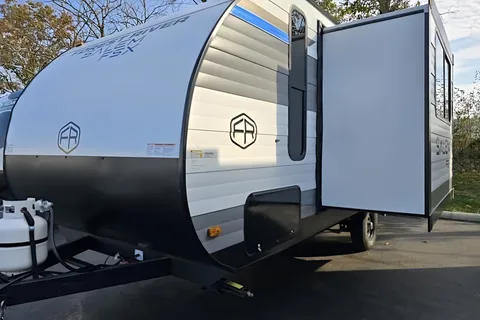 2025 Brand NEW! Forest River Wildwood FSX 178BHSK