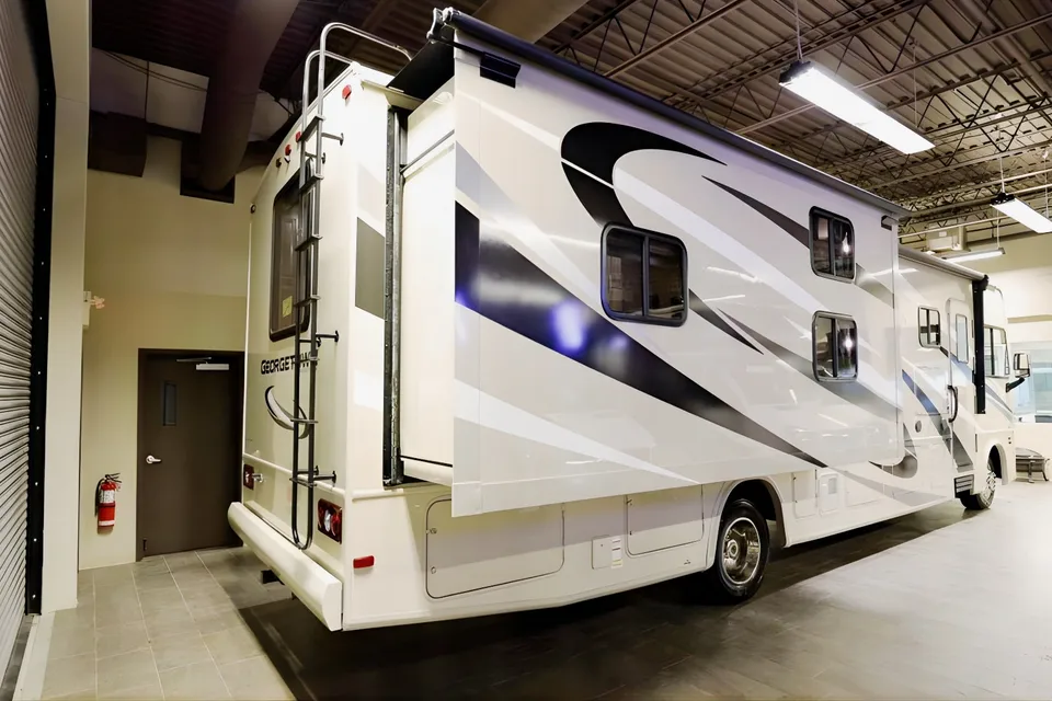 Fully Equiped Class A Bunkhouse