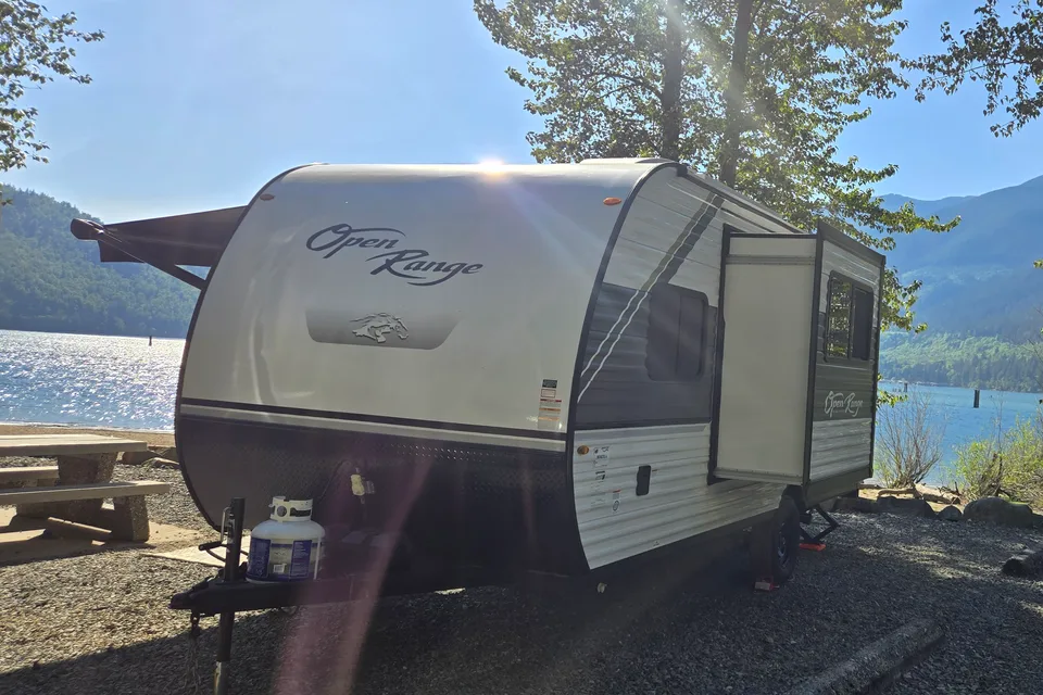 Family Friendly 2025 OPEN RANGE 180BHS Travel Trailer