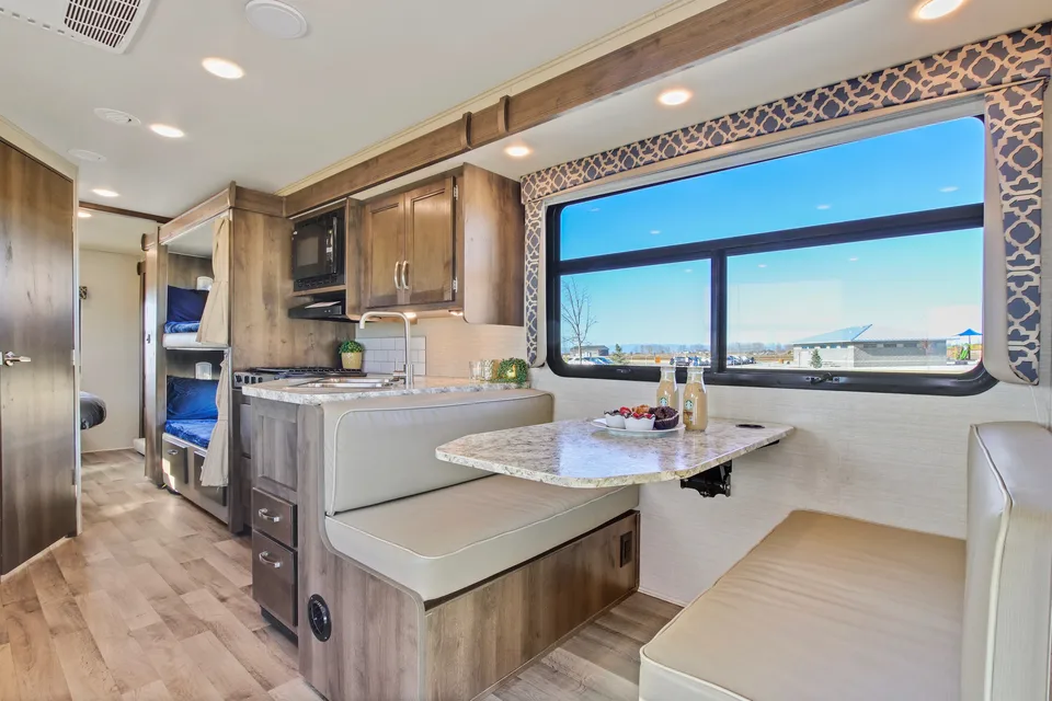 Jayco Redhawk Class C With Solar
