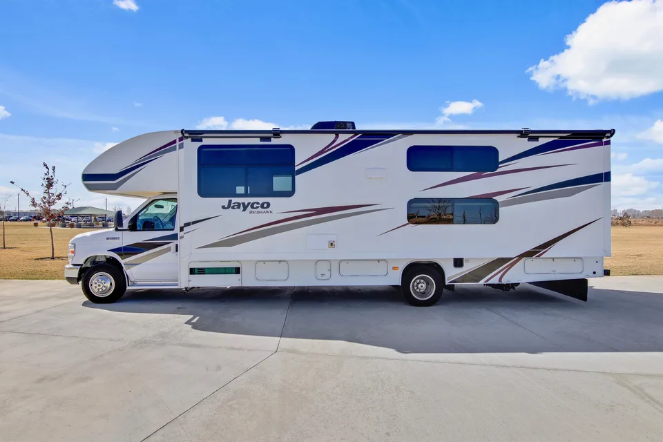 Jayco Redhawk Class C With Solar