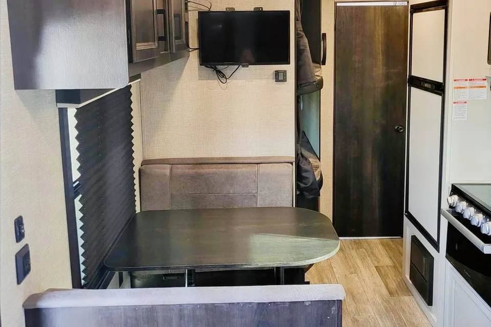 Making Memories with the Jayco Jayflight SLX8 264BH Travel Trailer