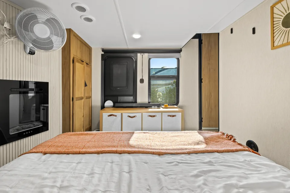Bama Breeze Camper
