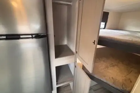Daniel's Prime Time Tracer LE 260BHSLE Travel Trailer