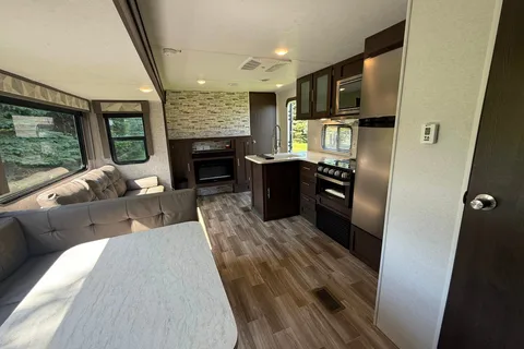 Grill & Chill Bunkhouse Bungalow