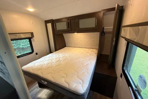 Grill & Chill Bunkhouse Bungalow