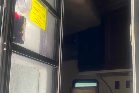 Sir Winstons Starcraft Autumn Ridge Travel Trailer