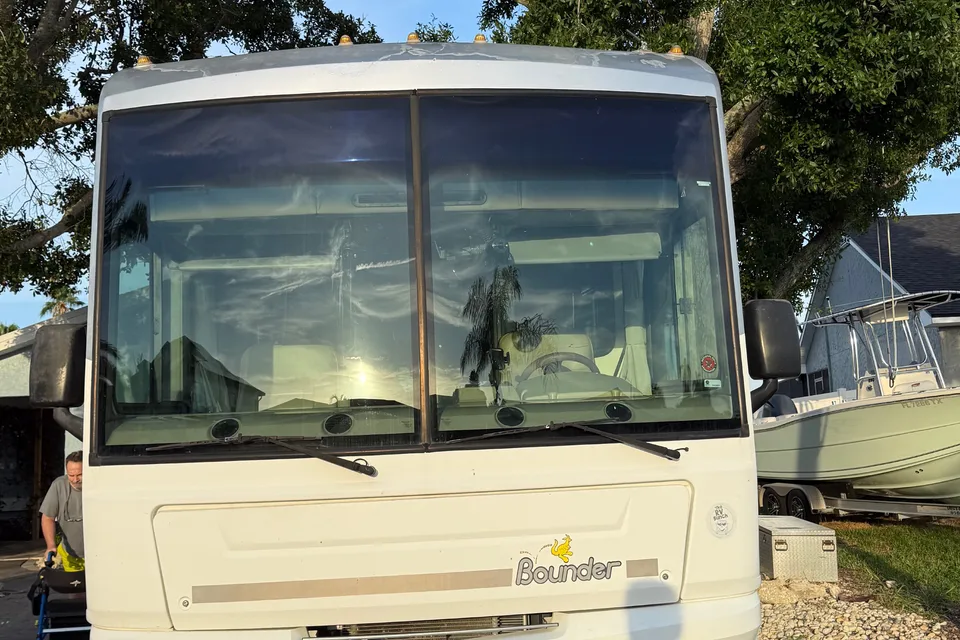 Bob's Fleetwood Bounder Class A