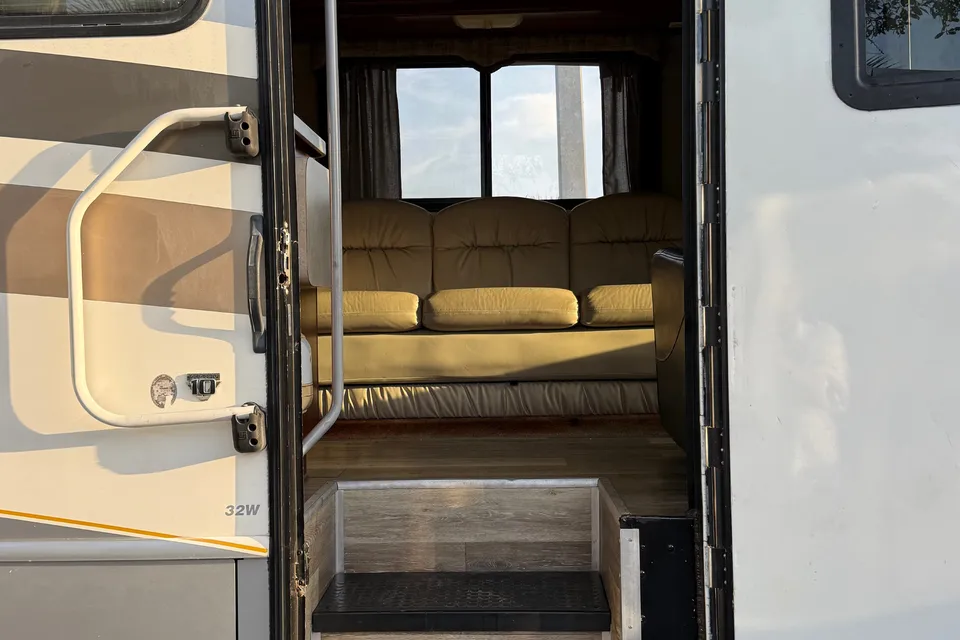 Bob's Fleetwood Bounder Class A