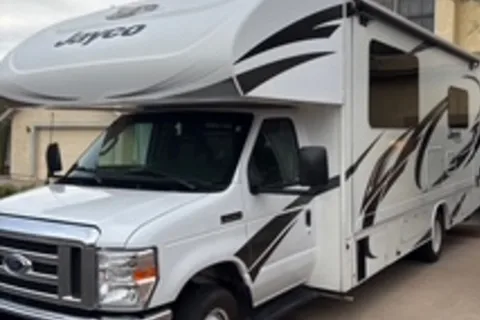 Scott's Jayco Redhawk 26m Class C