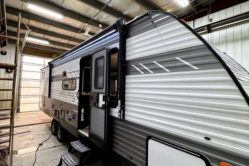 Dutchmen aspen trail LE Travel Trailer