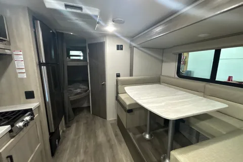 Cody's Coachmen Catalina Travel Trailer