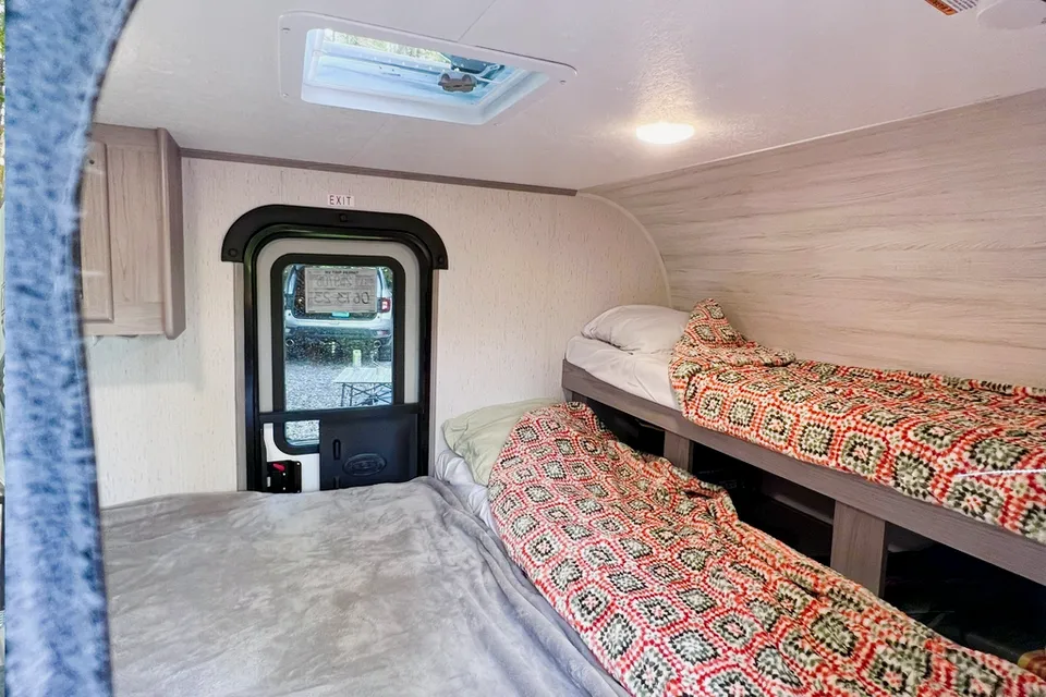 Ivanna and Igor's Coleman Rubicon 1400BH Travel Trailer
