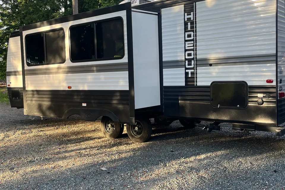 Kevin's Keystone Hideout Travel Trailer
