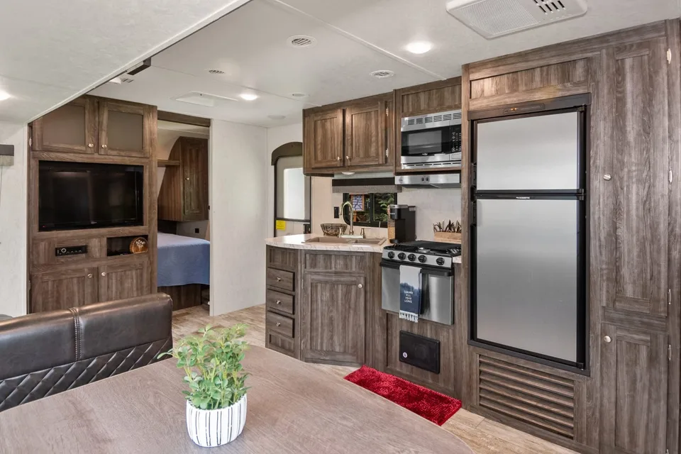 Bryan Family Friendly Rv Rental Highland Ridge RV Open Range Conventional OT27BHS Travel Trailer