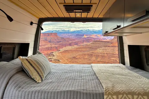 The Cozy Camper