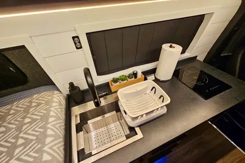 The Cozy Camper