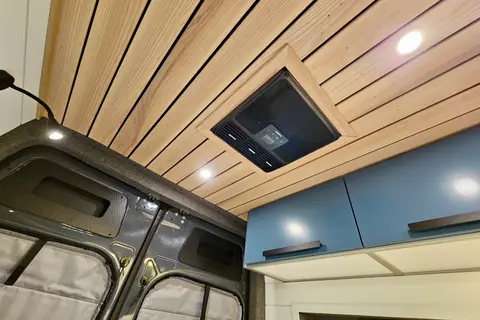 The Cozy Camper