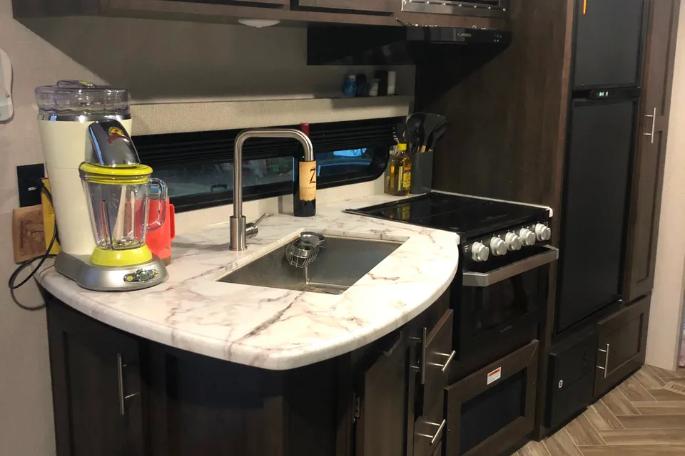 Julie's Cozy RV Sportsmen RV Travel Trailer